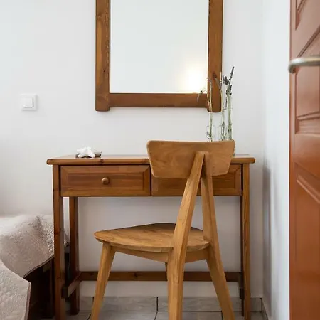 Seafront Glyfada 3 *